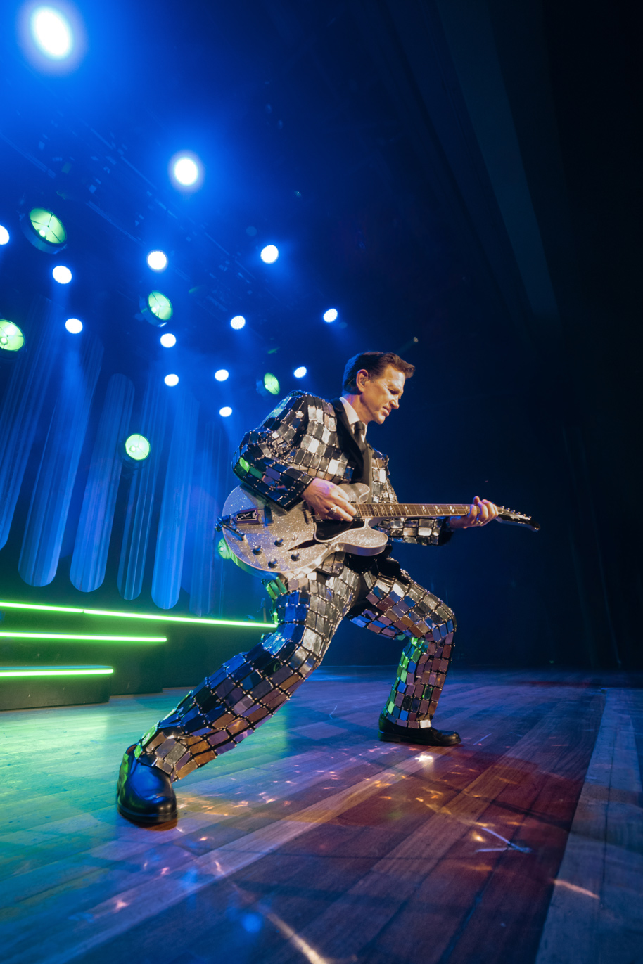 Chris Isaak